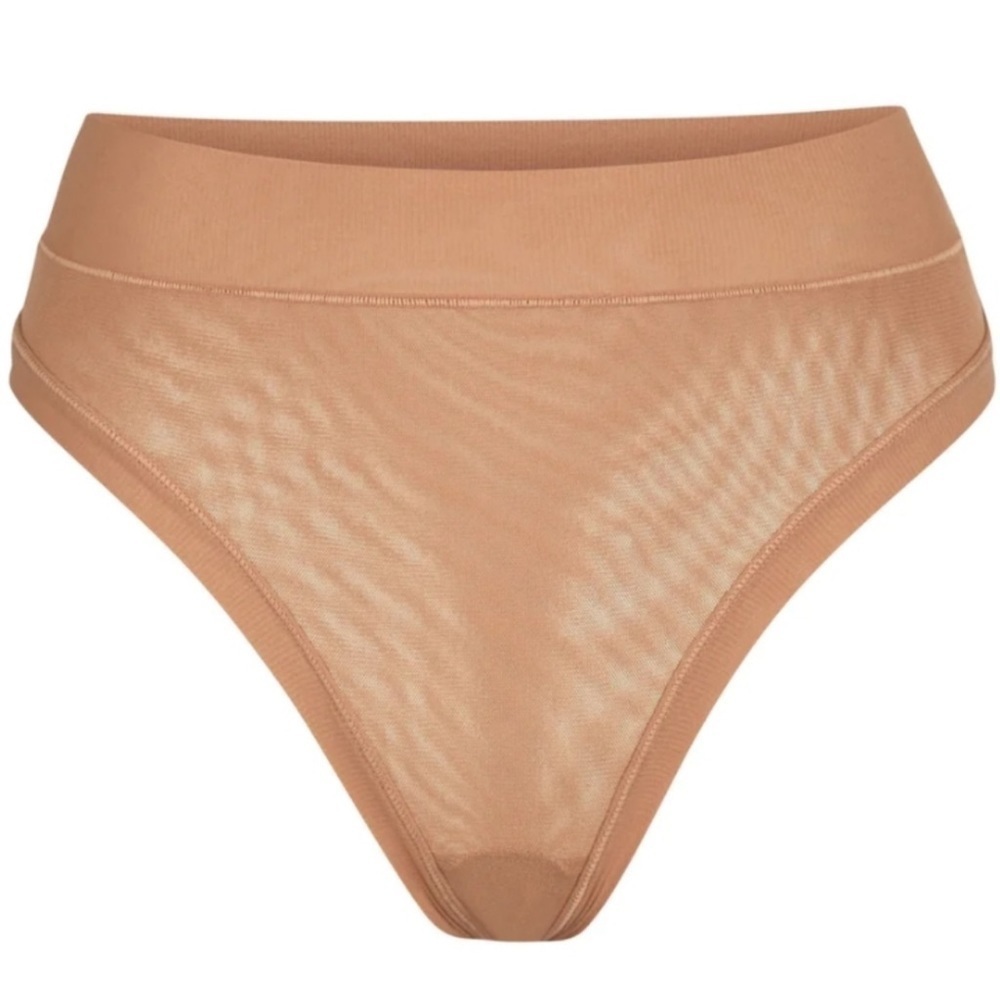 NWT SKIMS (B18) 3X Summer Mesh Thong OCHRE